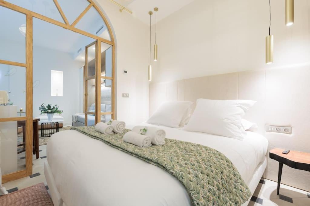 New Luxury And Cozy Apartment - Notre Dame ปารีส ภายนอก รูปภาพ
